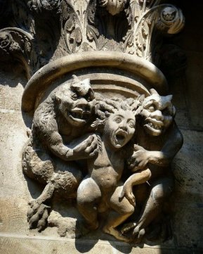 Devils drag a sinner off to hell. Corbel at Notre Dame cathedral,Noyon, France photo from London Stone Carving on Twitter @londoncarving